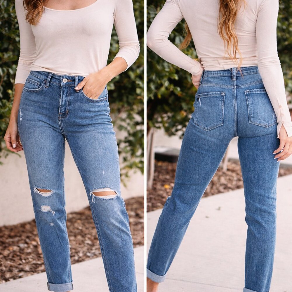 Flying Monkey Banff High Rise Boyfriend Jeans Distressed Sz 28